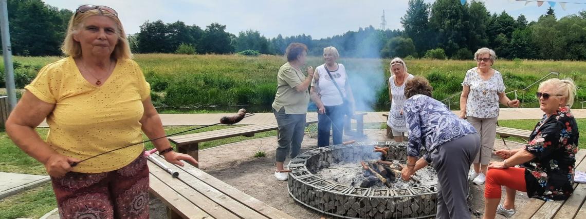 Piknik dla Seniorów na przystani kajakowej