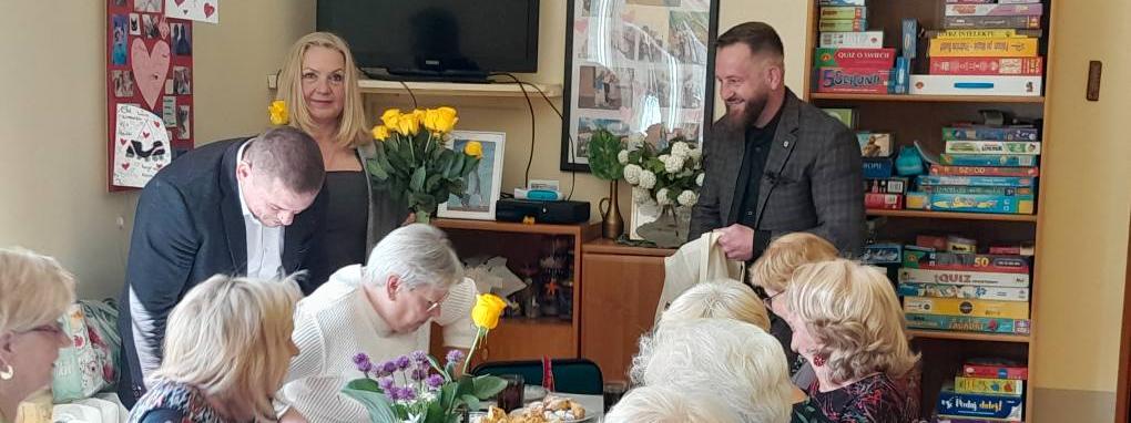 Dzień Matki w Klubie Seniora